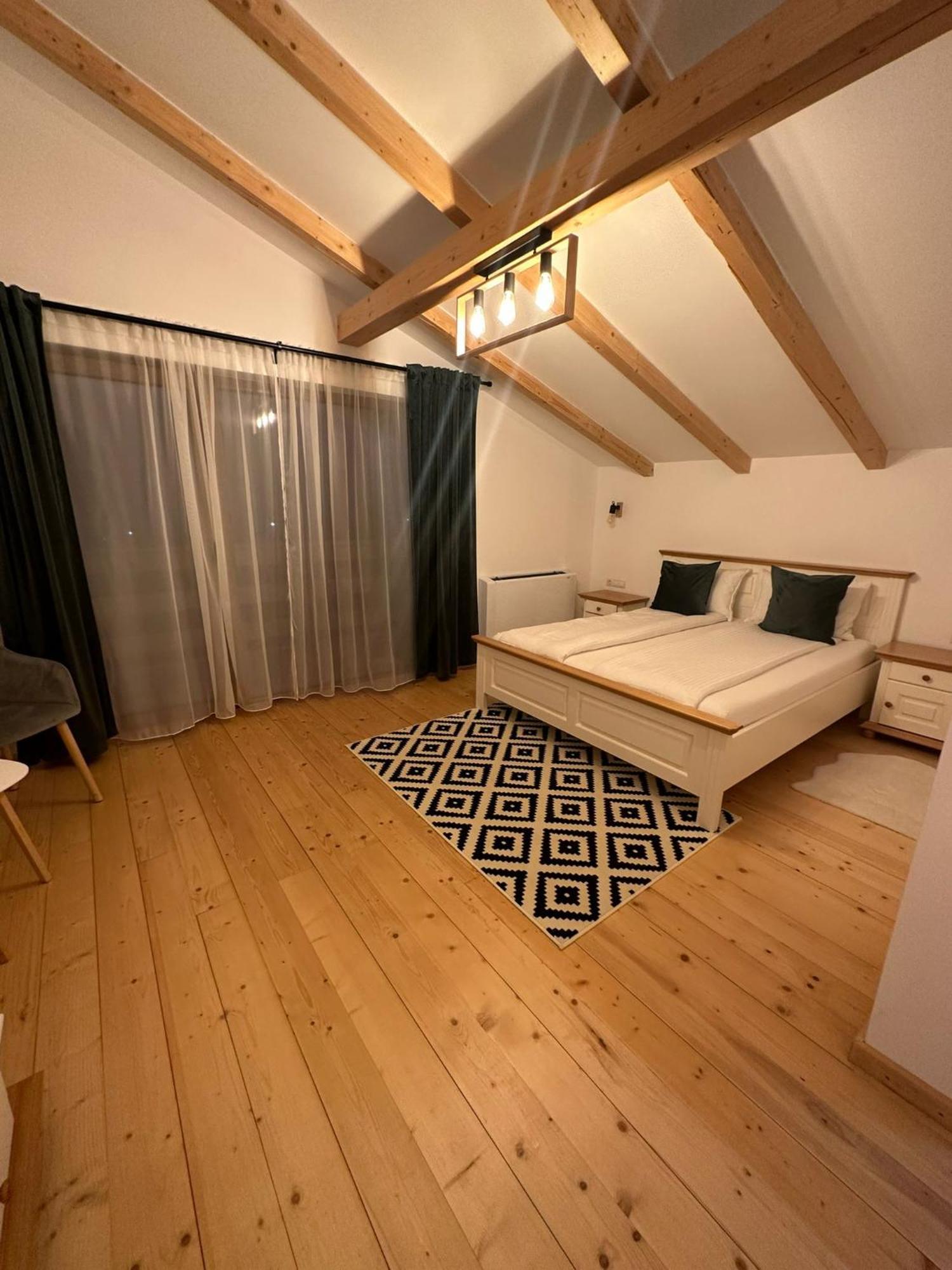 Casa Mara Viseu De Sus Otel Dış mekan fotoğraf
